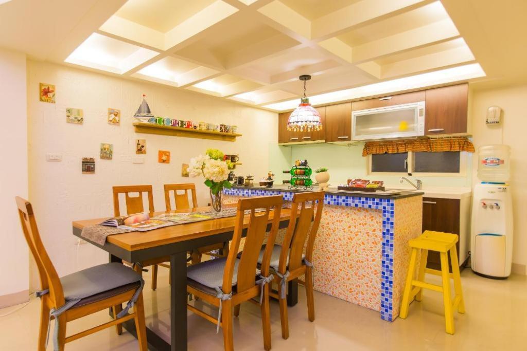 巴黎villa 主題派對k歌 Bbq 麻將包棟 Luodong Eksteriør bilde